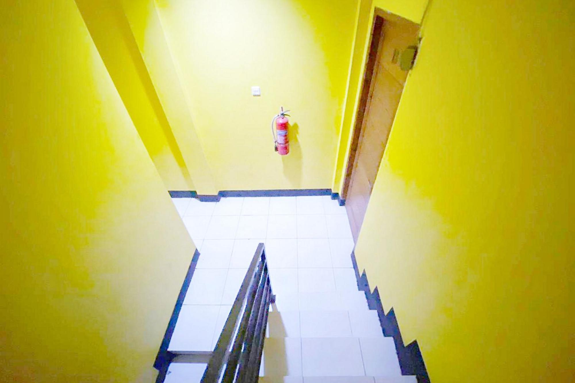 4n Redpartner Hotel