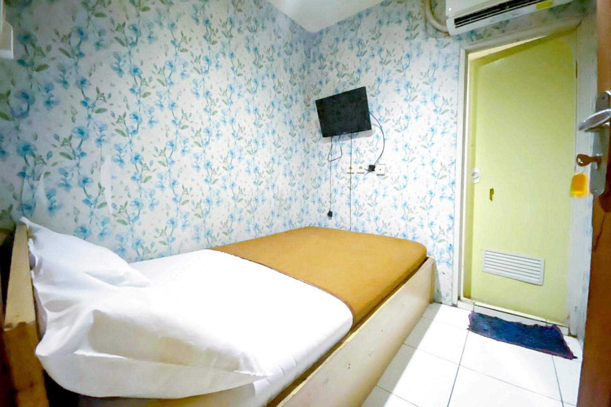 4n Redpartner Hotel Jakarta